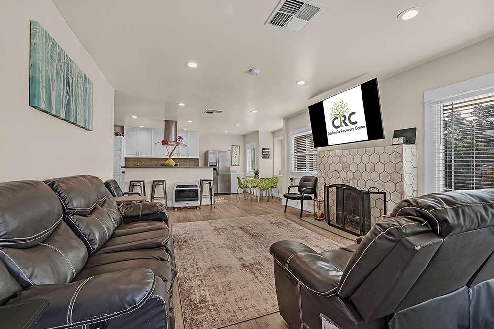 427 Oak St. Roseville Final-2